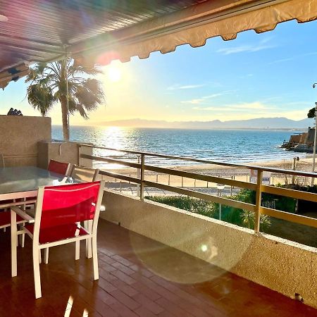 Magnifico Apartamento Playamero Con Vistas Al Mar. Салоу Екстер'єр фото