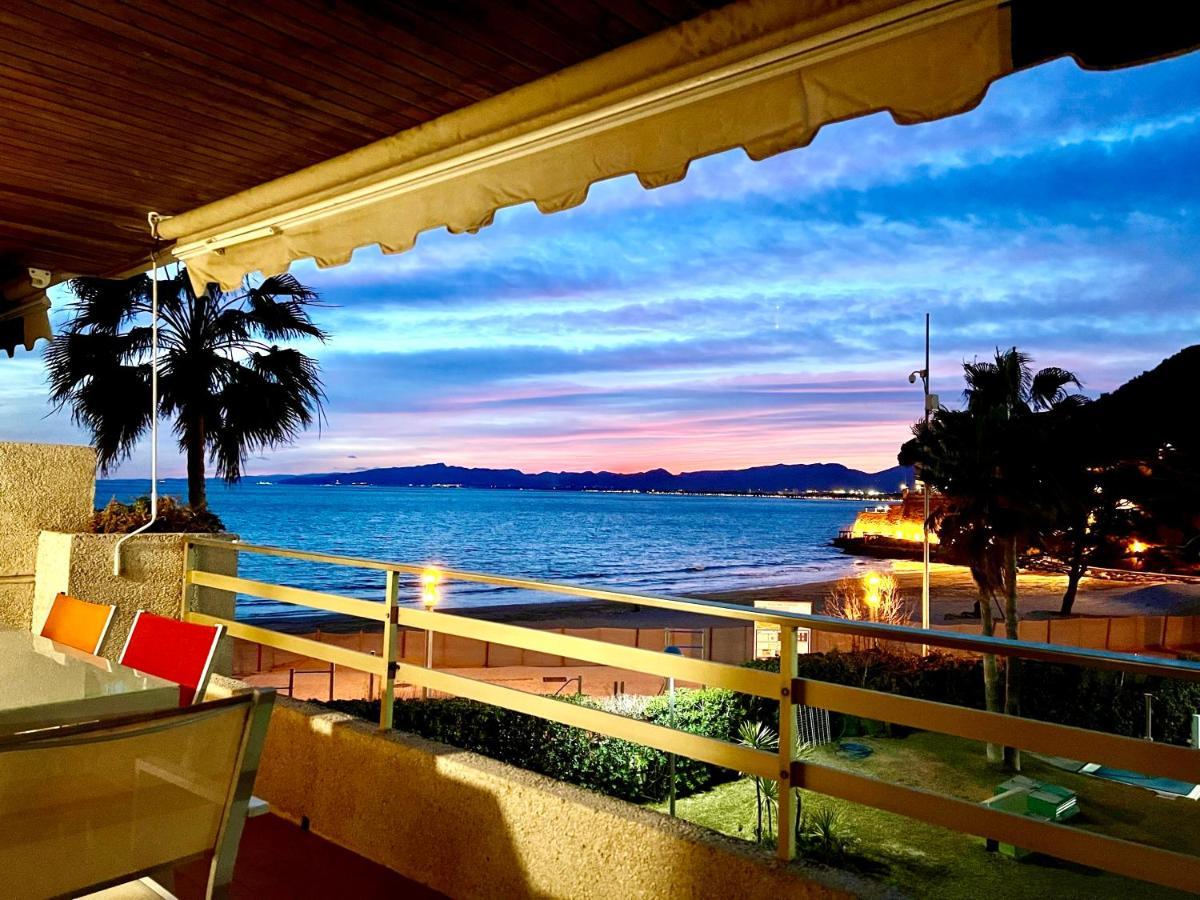 Magnifico Apartamento Playamero Con Vistas Al Mar. Салоу Екстер'єр фото