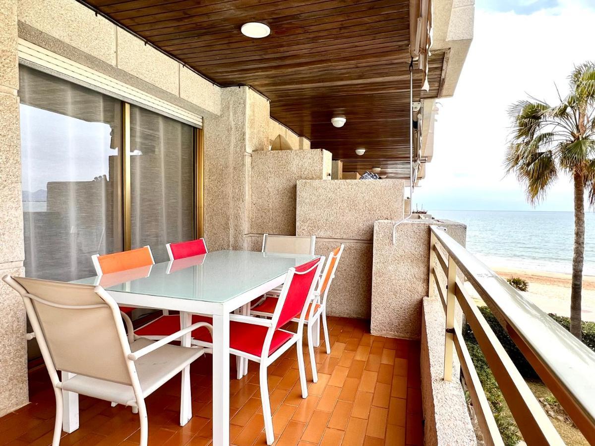 Magnifico Apartamento Playamero Con Vistas Al Mar. Салоу Екстер'єр фото